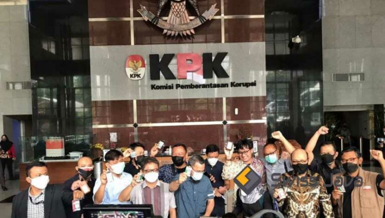 Pengertian KPK : Sejarah, Tugas, Dan Wewenang